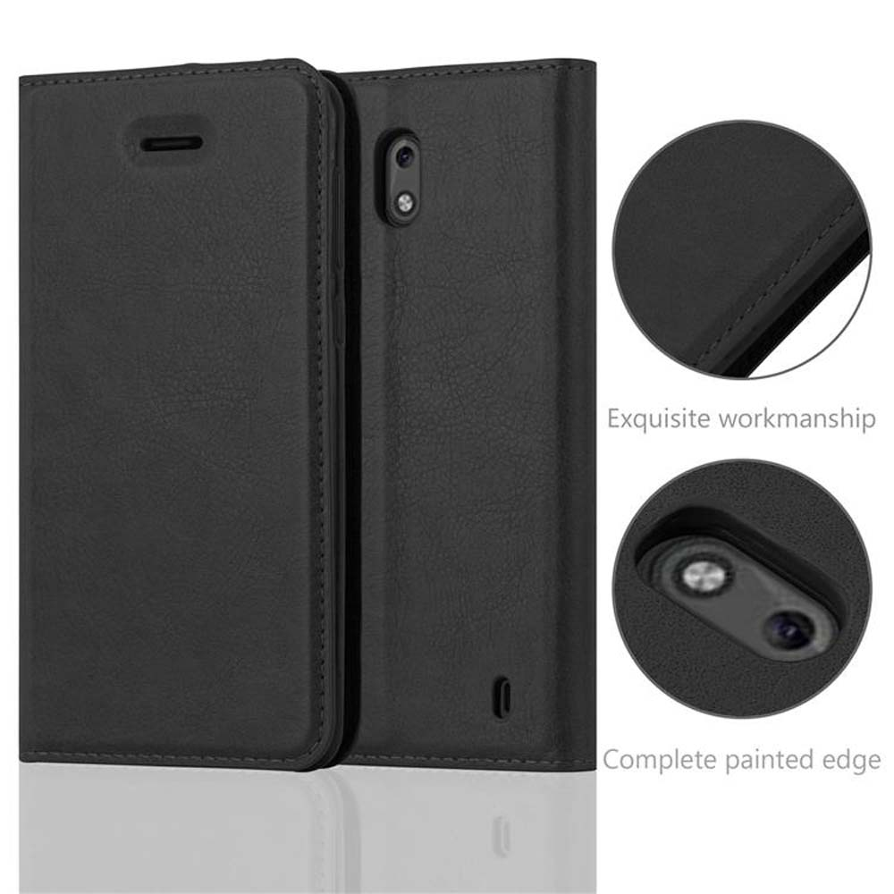 Eine schwarze Folio-Handyhülle ist geschlossen; Nahaufnahmen zeigen Nähte und eine lackierte Kante.