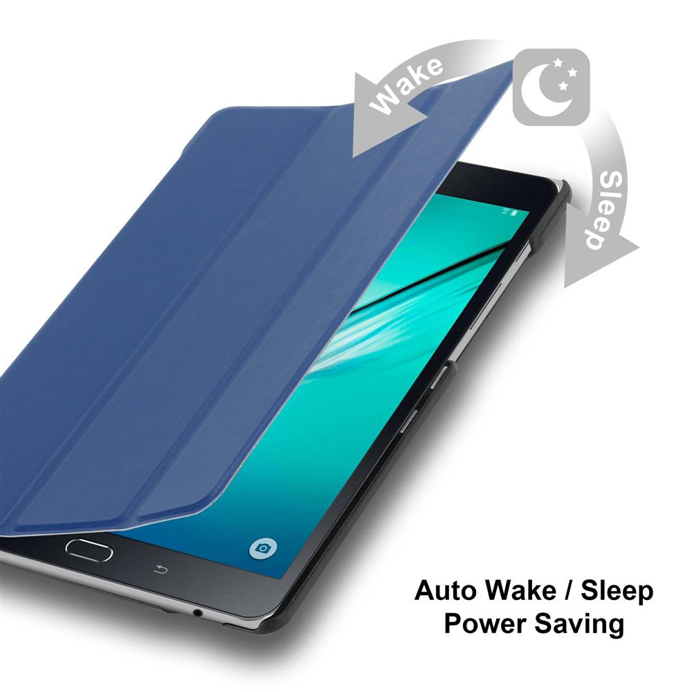 Blaue Tablethülle offen, mit Wake- und Sleep-Etiketten an der Seite. Zeigt den Bildschirm.