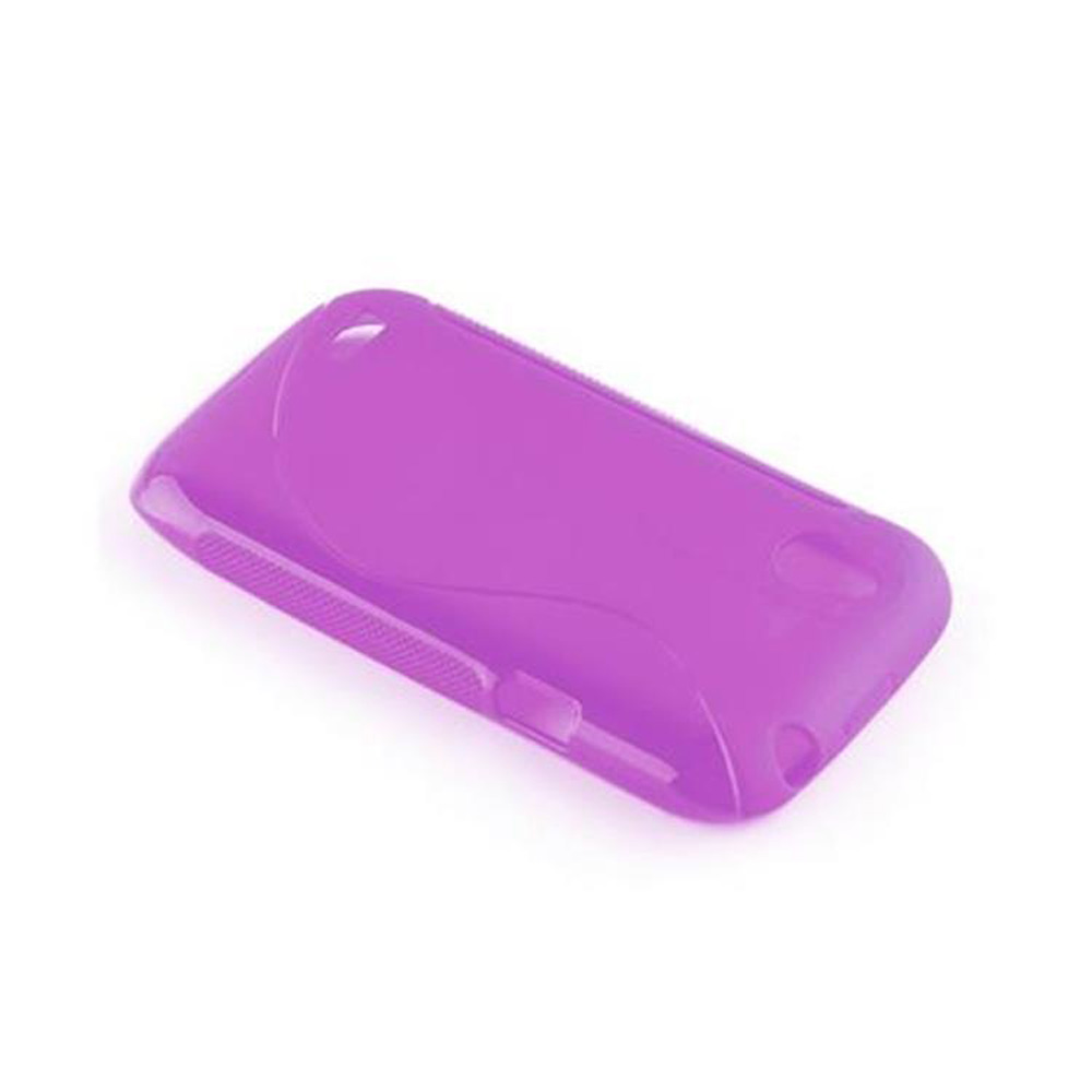Violette Handyhülle, angewinkelt. Die Hülle ist einfarbig und zum Schutz des Telefons konzipiert.