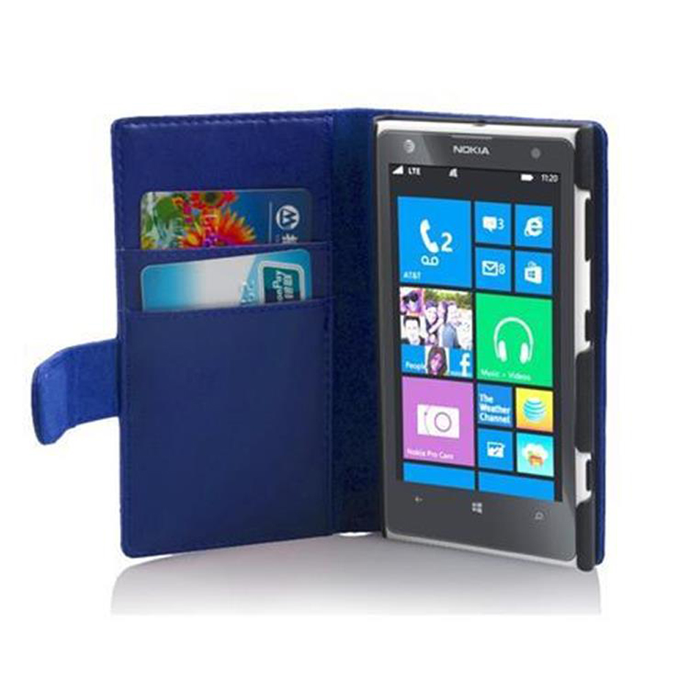Funda azul con teléfono. La pantalla del teléfono es visible, la funda tiene ranuras para tarjetas. El teléfono tiene interfaz táctil.