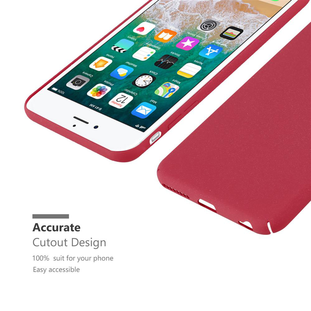 Eine rote Telefonhülle und ein Smartphone mit angezeigten Apps.