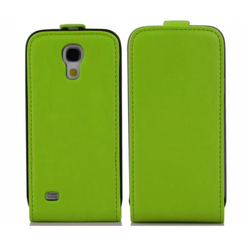 Zwei hellgrüne Handyhüllen werden gezeigt, die ein minimalistisches Design zeigen.