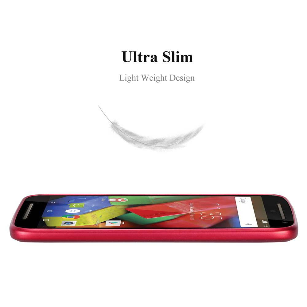 Teléfono rojo, diseño delgado. Hay una pluma flotando sobre el teléfono. Publicidad de diseño ligero.