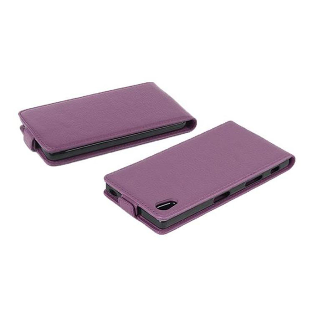 Dos fundas de teléfono de cuero morado, cerradas, una junto a la otra.