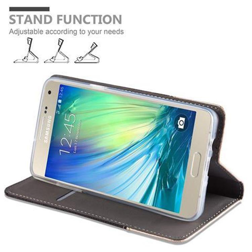 Teléfono en una funda, apoyado para pararse. La función de soporte es ajustable.