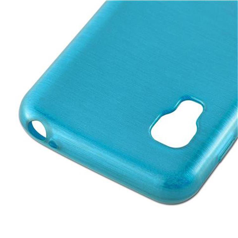 Primer plano de una funda azul con orificios para cámara y altavoz.