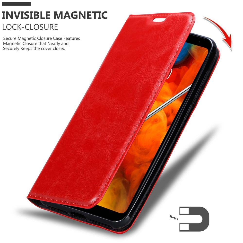Eine rote Leder-Handyhülle, die geöffnet wird, um ein Telefon zu enthüllen. Die Hülle hat einen Magnetverschluss.