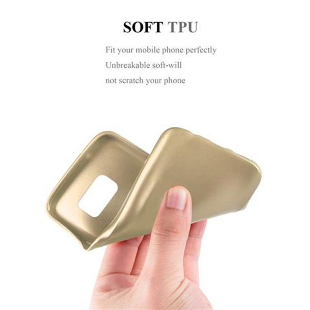 Funda de teléfono dorada sostenida por una mano. La funda está abierta y el interior es visible.