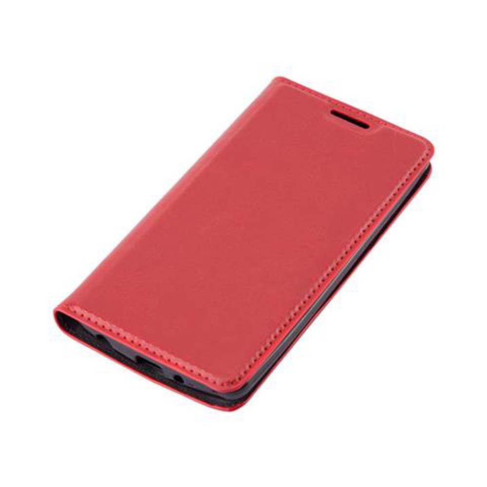 Funda de teléfono roja, cerrada, con un diseño sencillo. La funda está sobre una superficie blanca.