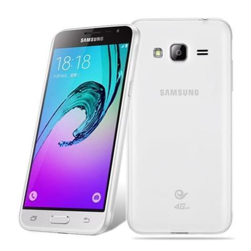 Weißes Telefon und Hülle. Der Telefonbildschirm zeigt eine Benutzeroberfläche. Das Telefon ist ein Samsung-Modell. Die Hülle ist transparent.