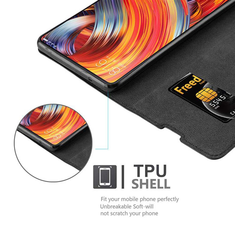 Un telefono in una custodia, con una carta di credito visibile e il testo: Guscio in TPU, si adatta perfettamente.