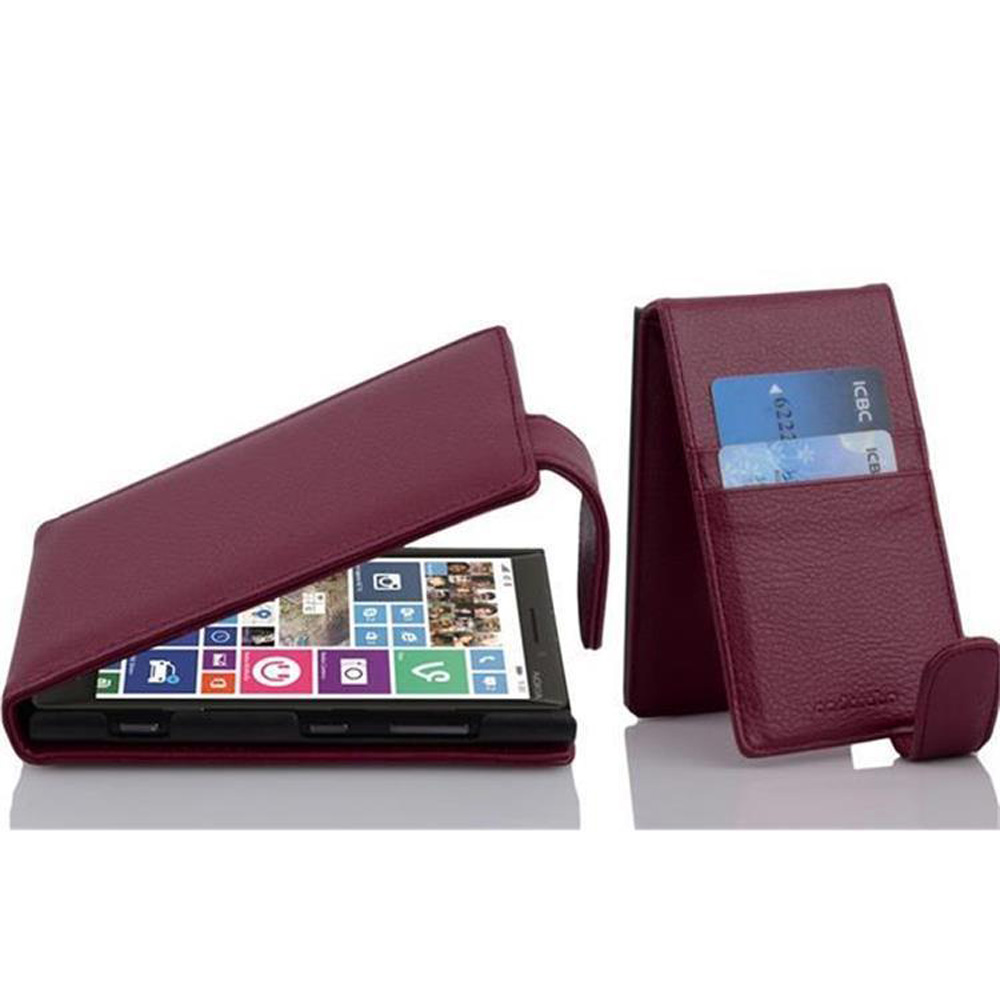 Funda burdeos con teléfono dentro y ranura para tarjetas. Otra funda está abierta.