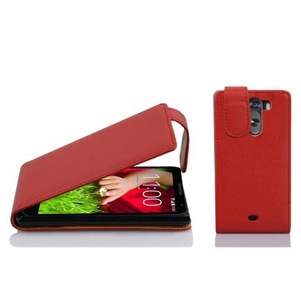 Étui de téléphone rouge protégeant un téléphone. Le téléphone affiche l'heure. L'étui est ouvert et fermé.