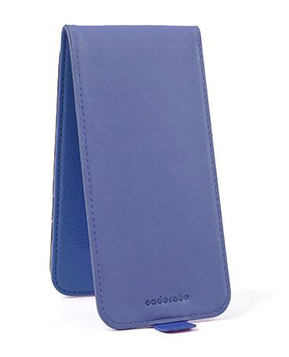 Custodia blu per telefono, piegata. Il marchio è scritto in basso.