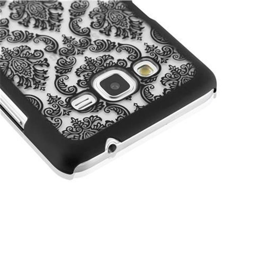 Nahaufnahme einer Handyhülle mit floralem Design. Die Hülle ist schwarz und weiß.