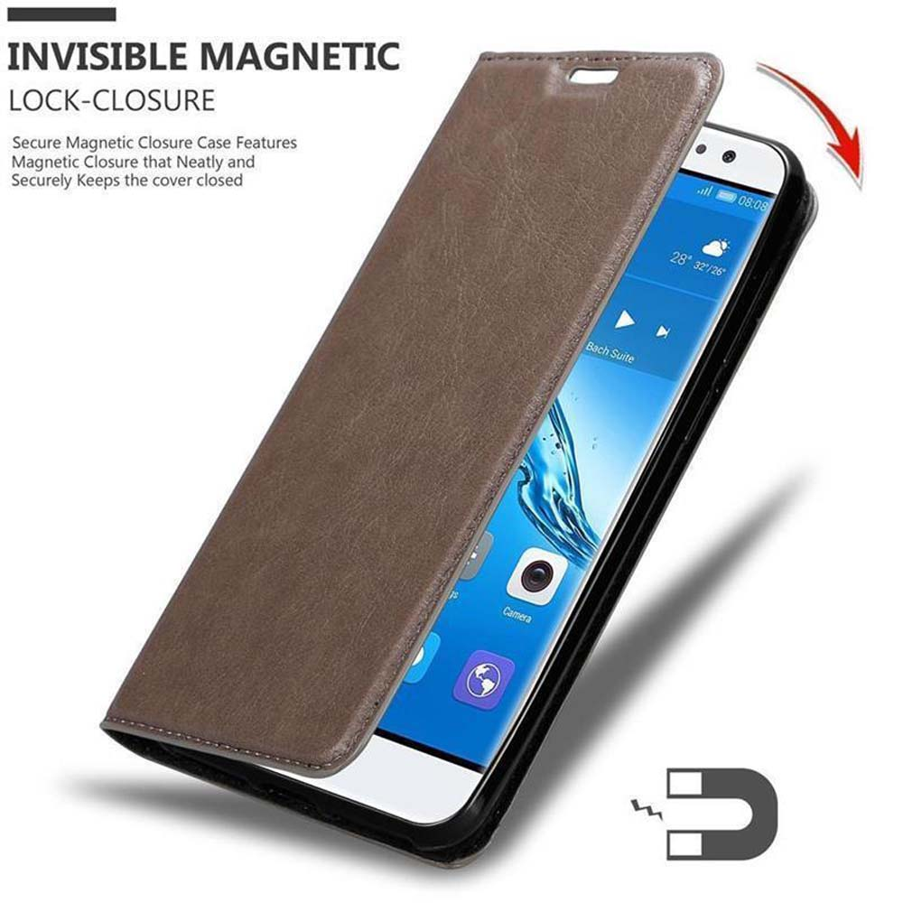 Un telefono in una custodia in pelle marrone, una chiusura magnetica. Il telefono mostra il meteo e l'ora.