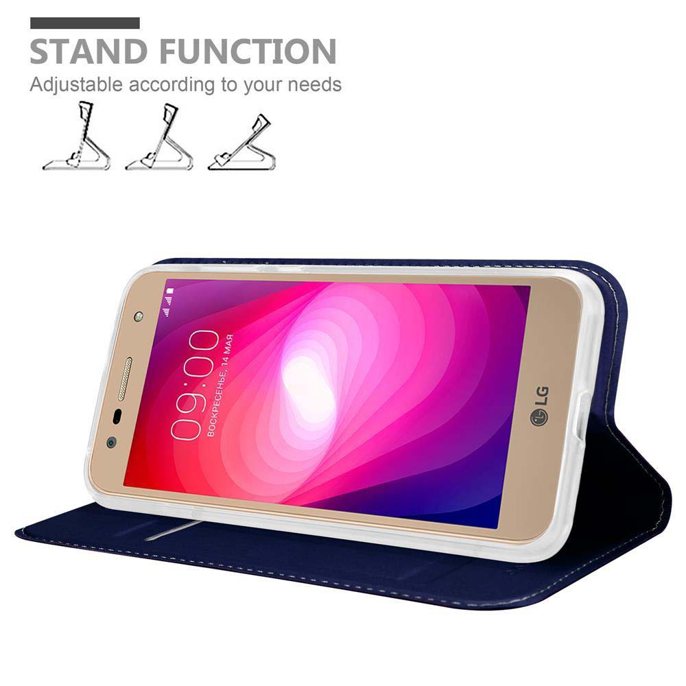 Ein Telefon in einem blauen Gehäuse befindet sich in einer Ständerposition. Der Telefonbildschirm zeigt die Uhrzeit an. Weißer Hintergrund.