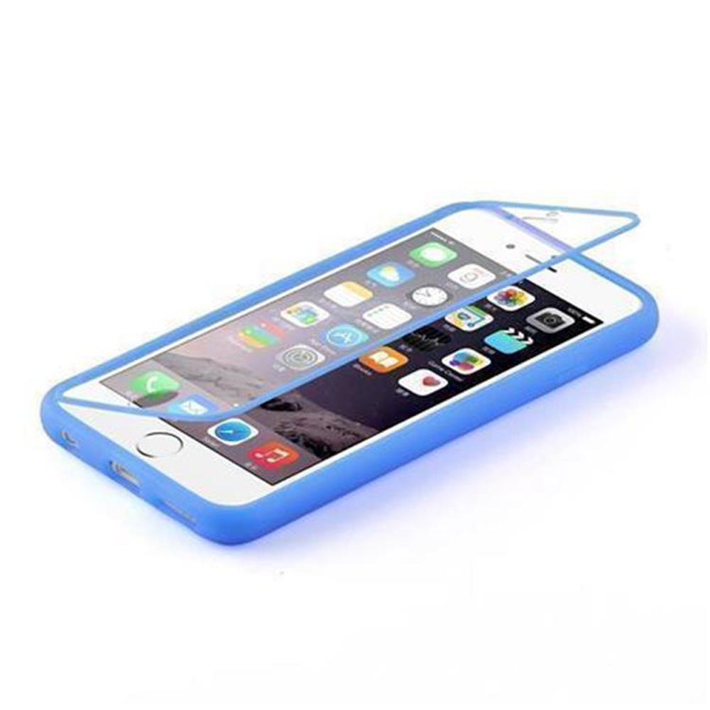 Custodia blu per telefono con il telefono all'interno. La custodia è intorno al telefono.