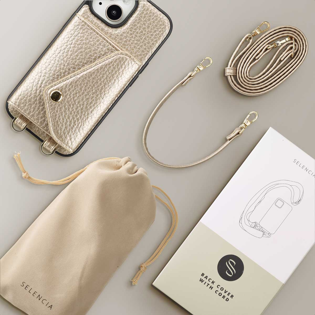SELENCIA Sera Koordhoes met pashouder envelop geschikt voor iPhone 15 Phone case for Apple iPhone 15 Gold