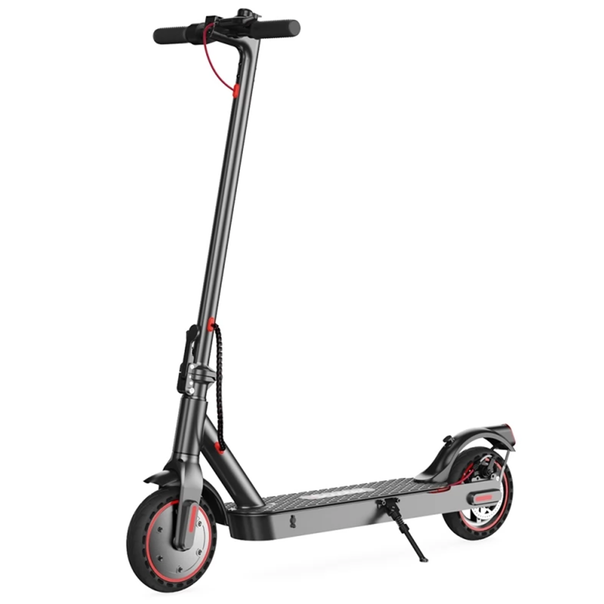 Czarno-szara hulajnoga elektryczna na białym tle. Ma czerwone akcenty i podpórkę.