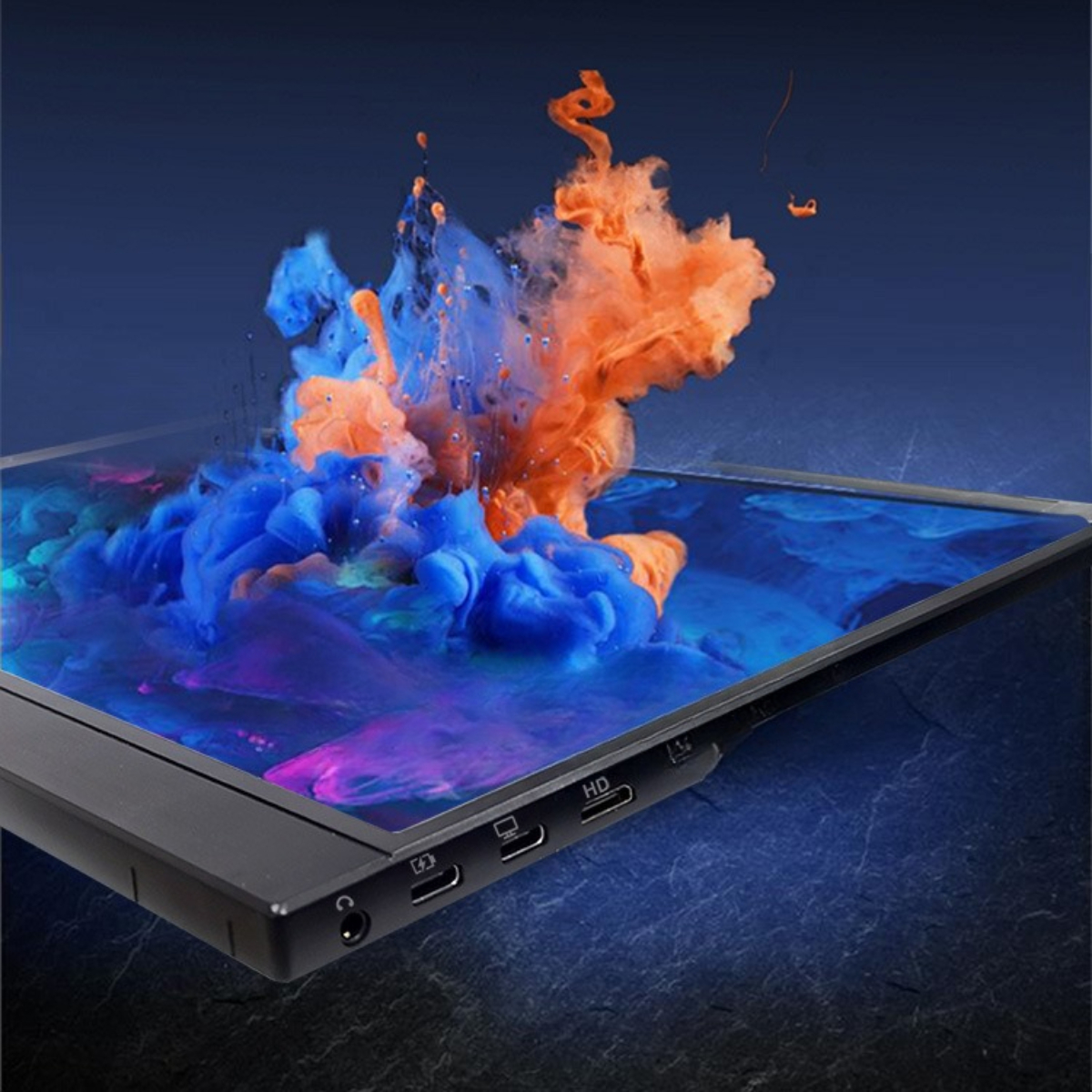 Ein Tablet mit farbenfroher Rauchkunst. Es gibt Anschlüsse an der Seite des Tablets.