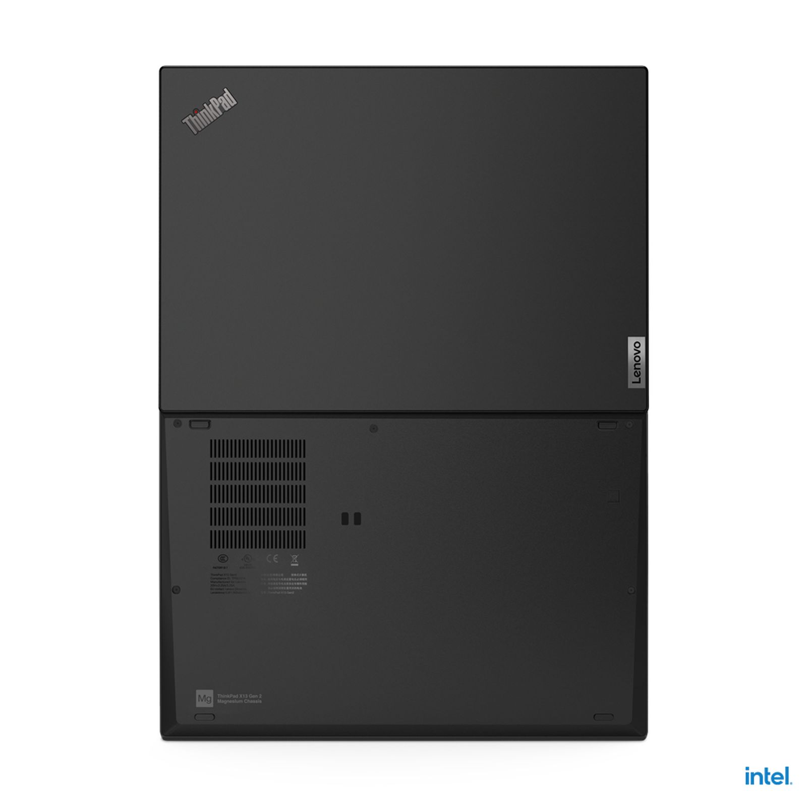 Ein schwarzer Laptop, auf dem die Logos ThinkPad und Lenovo zu sehen sind. Der Boden ist geöffnet.
