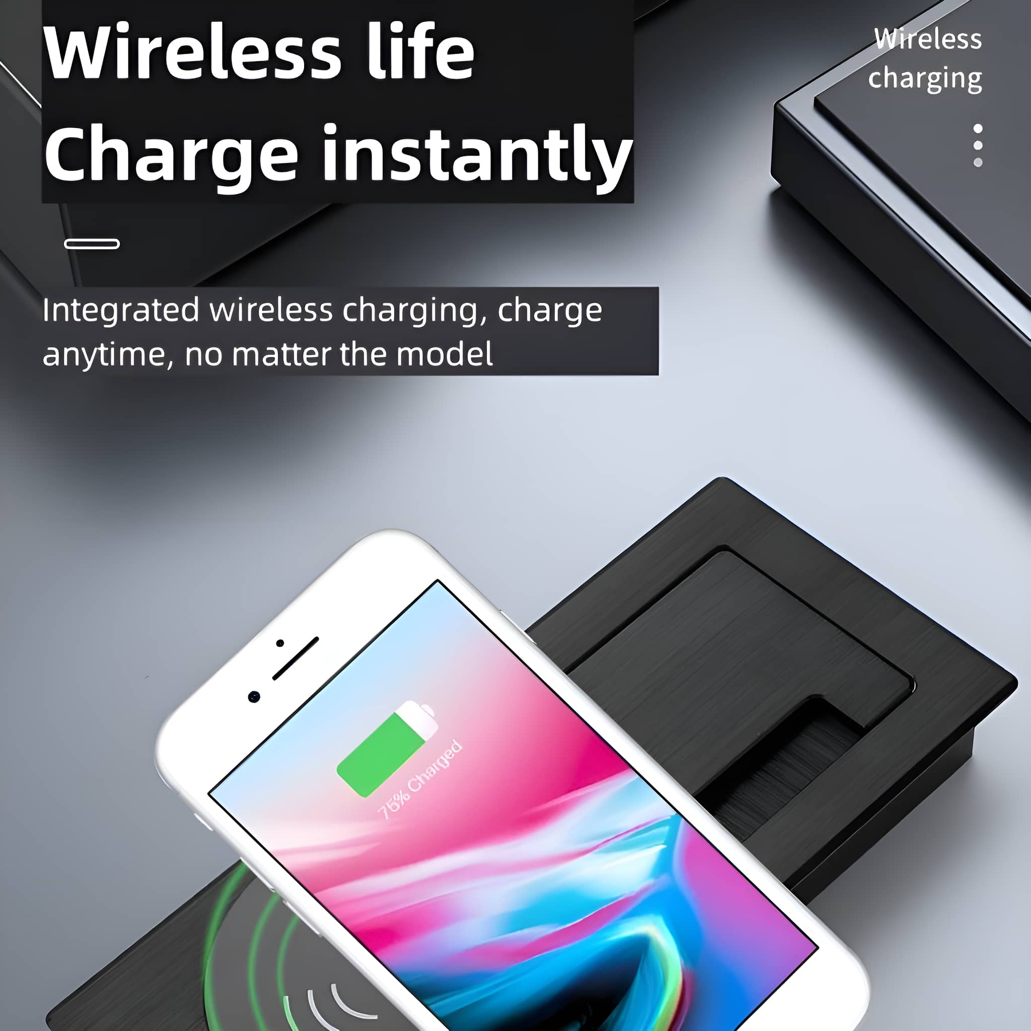 Ein weißes Telefon, das auf einem schwarzen kabellosen Ladegerät geladen wird. Text-Overlay hebt kabelloses Laden hervor.