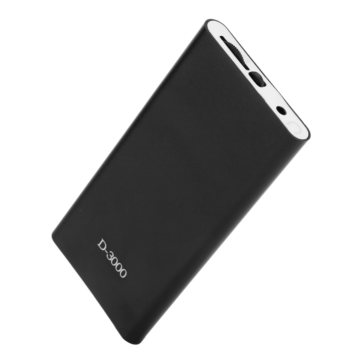 Schwarze Powerbank mit D-3000-Text darauf. Winkelansicht.