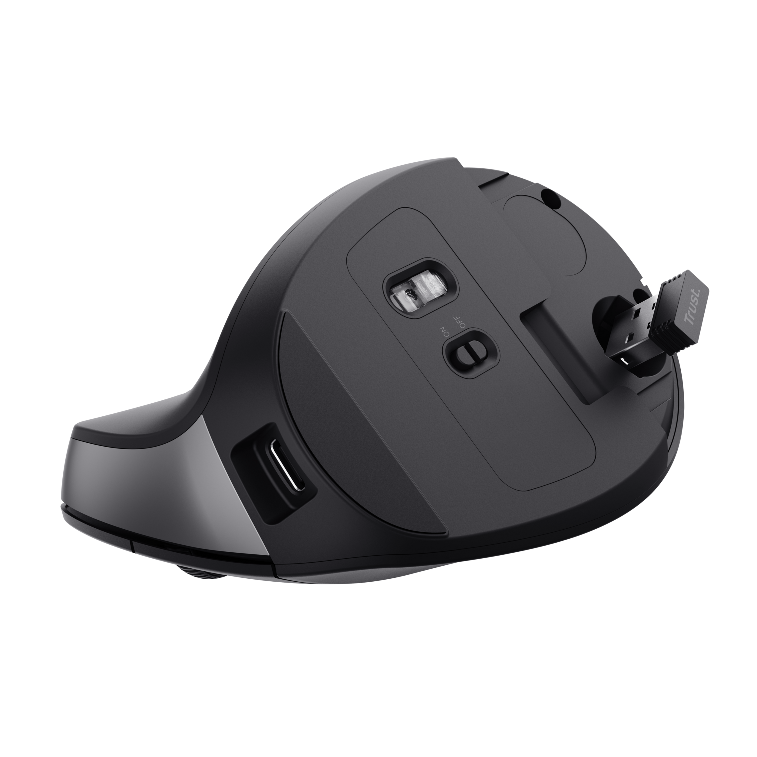 Zwarte ergonomische muis, USB-ontvanger aangesloten. Aan/uit-knop en oplaadpoort.