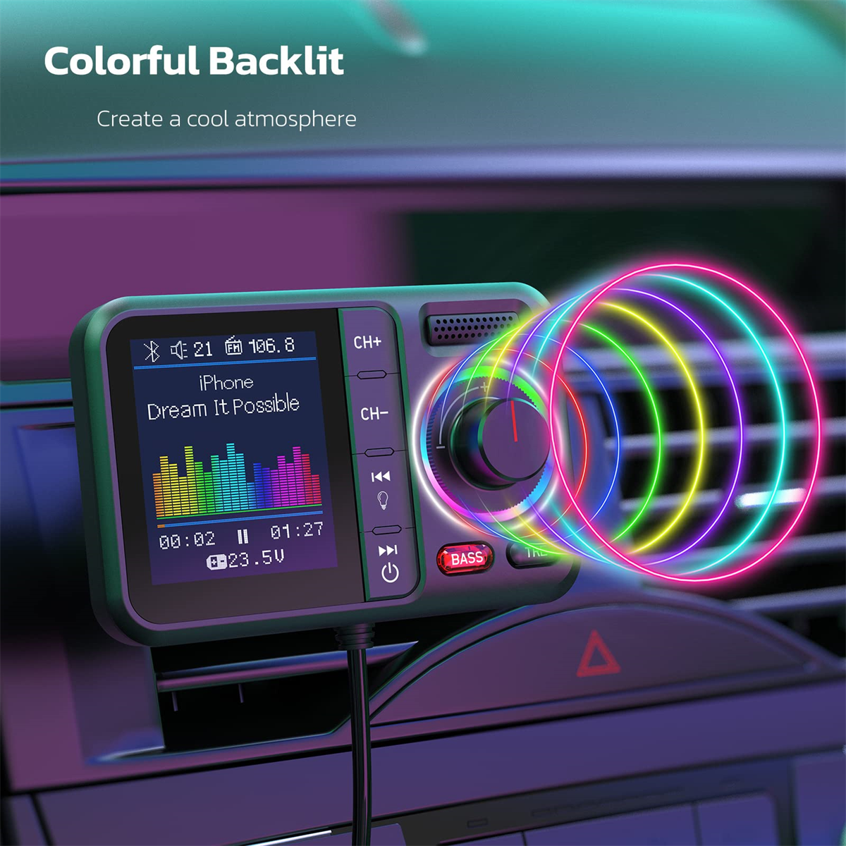 Grünes Autogadget mit bunten Lichtern. Zeigt Informationen auf einem Bildschirm. Im Auto.