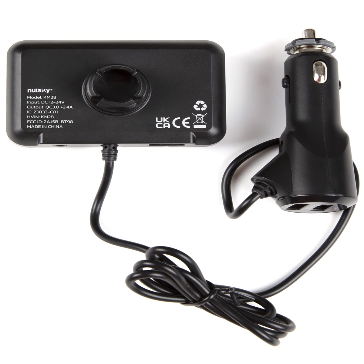 Schwarzes Autoladegerät mit zwei USB-Anschlüssen, einem Kabel und einer Modellbeschreibung.