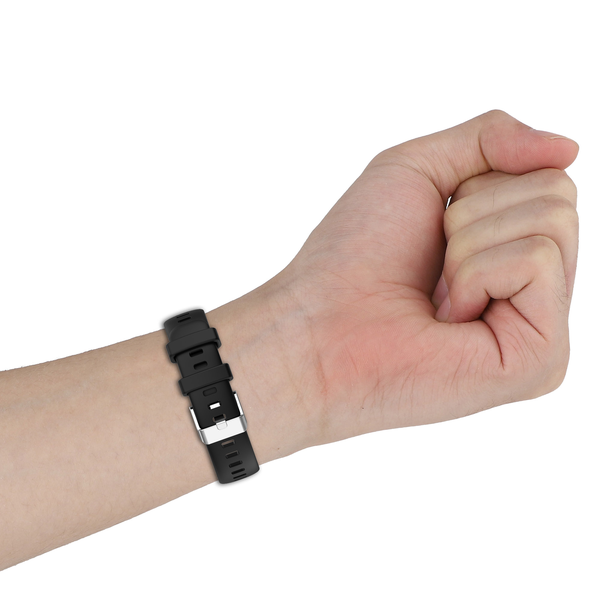 Czarny pasek zegarka na nadgarstku. Pasek jest zabezpieczony srebrną klamrą.