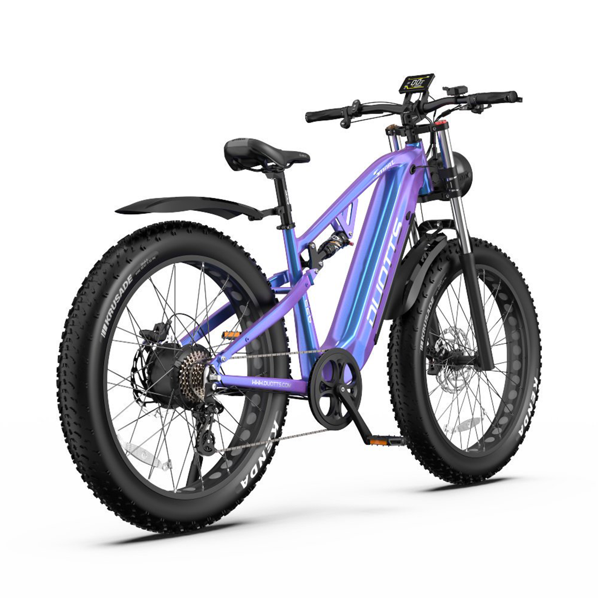 Ein blau-violettes Elektrofahrrad mit großen Reifen. Es hat einen schwarzen Sitz und Lenker auf weißem Hintergrund.