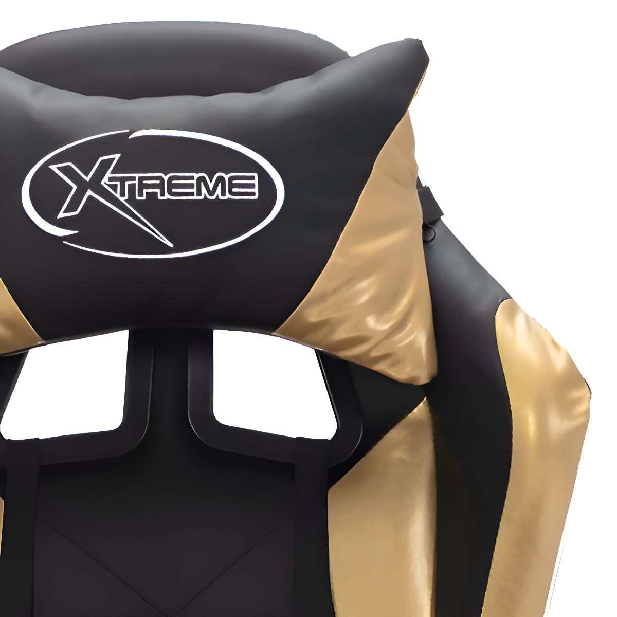 Nahaufnahme einer Kopfstütze eines schwarzen und goldenen Gaming-Stuhls mit dem Logo „Xtreme“.