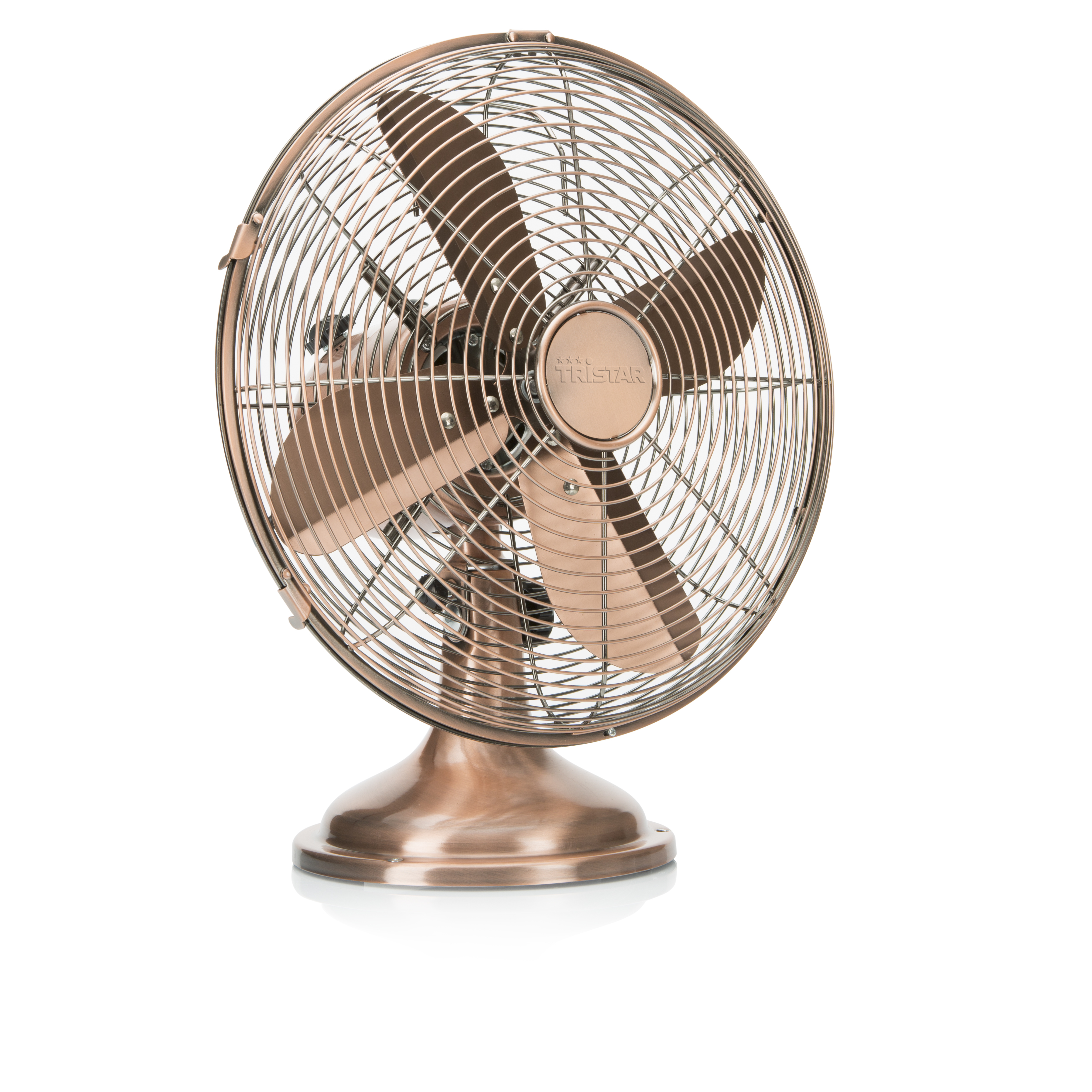 Kupferfarbener Retro-Ventilator mit kreisförmigem Käfig auf weißem Grund.