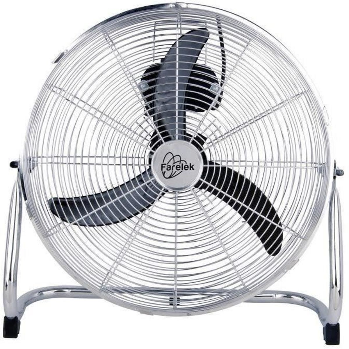 Ventilatore argentato con tre pale nere, cornice argentata e base nera.