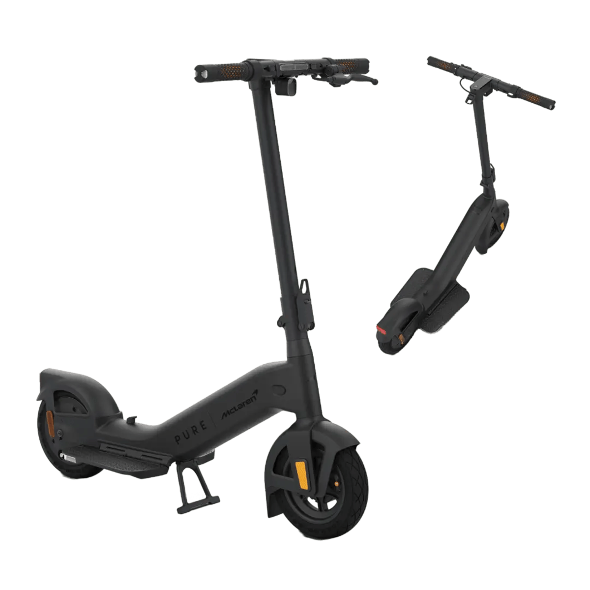 Schwarzer Elektroroller auf schwarzem Hintergrund. Zweiter Roller ist geneigt. Orangefarbene Akzente sichtbar.