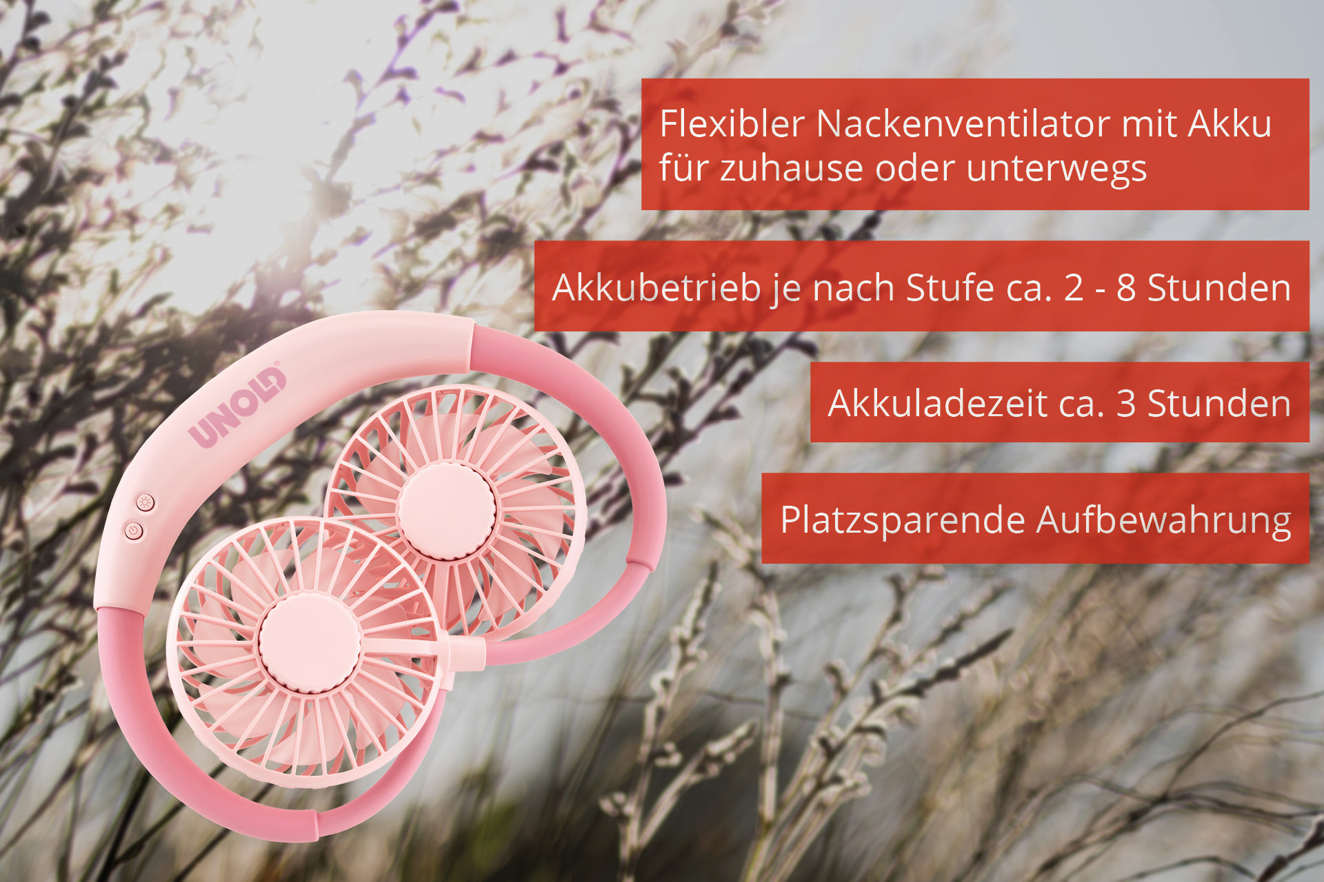 Różowy wentylator na szyję z informacją o produkcie po niemiecku w wysokiej trawie.