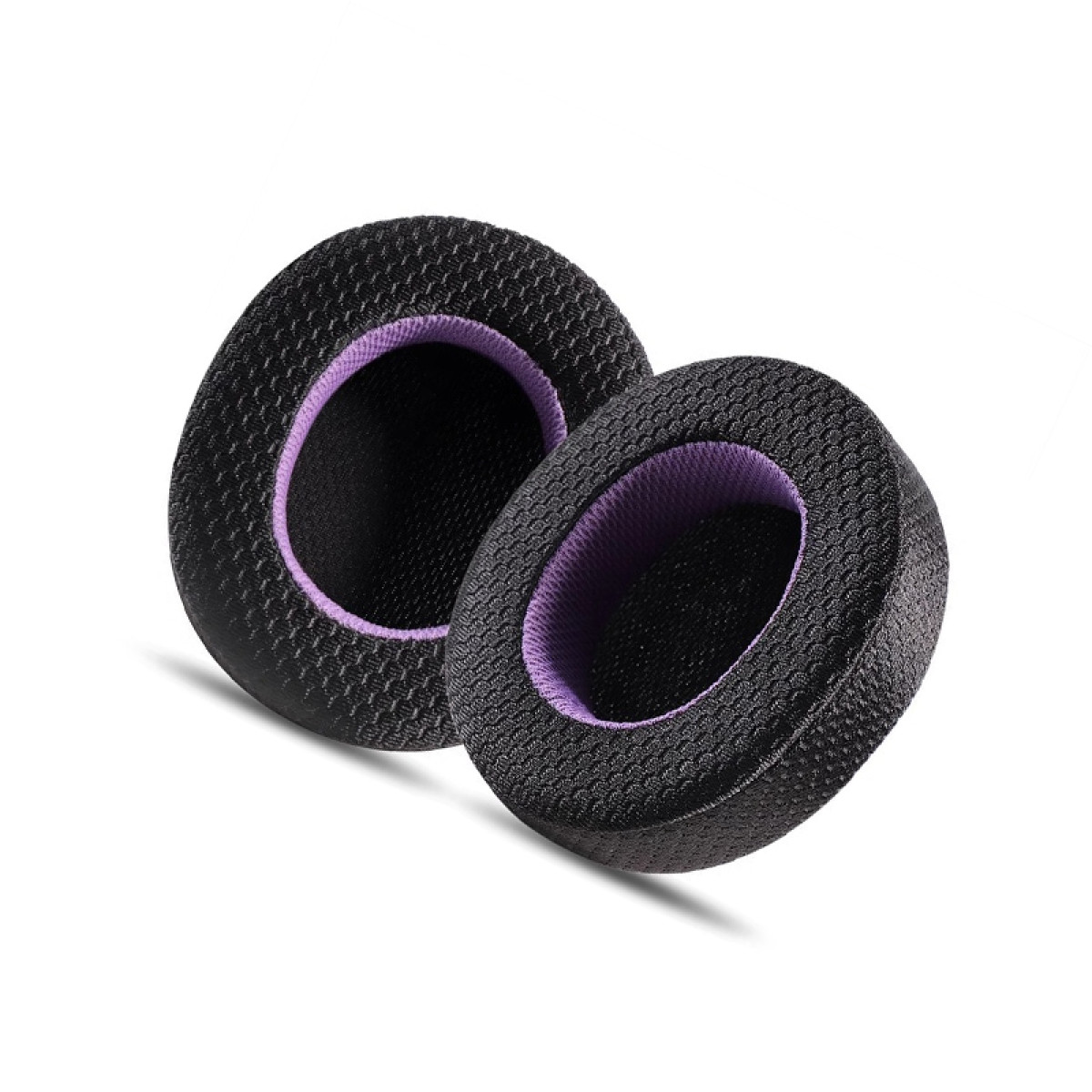 Due cuscinetti auricolari neri con interno viola. Sono circolari e hanno una consistenza a rete.