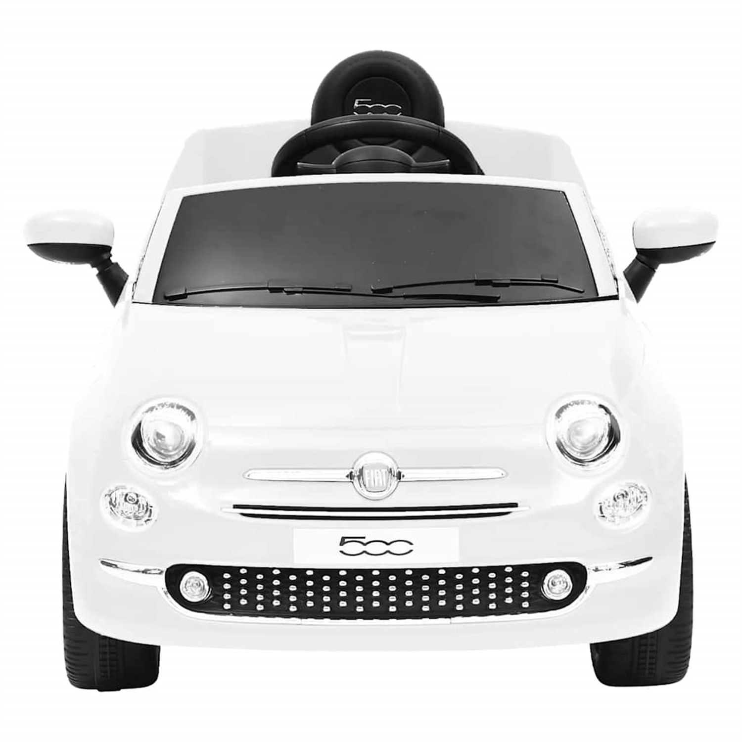 Ein weißes Spielzeugauto mit schwarzem Lenkrad und dem Fiat 500 Logo auf der Motorhaube, Frontansicht.