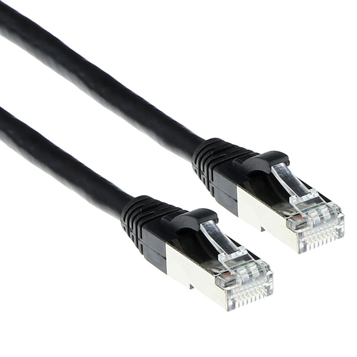 Twee zwarte netwerkkabels met connectoren. De connectoren hebben doorzichtig plastic.