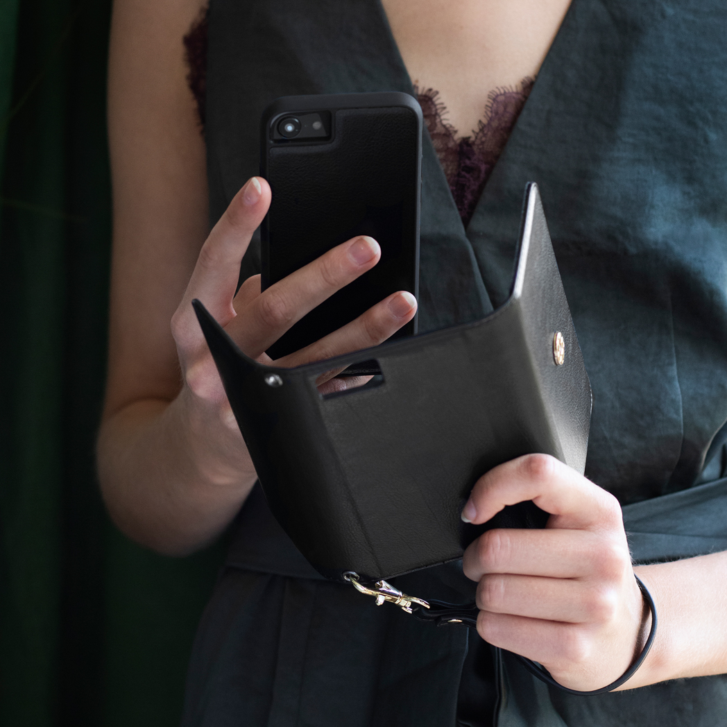 SELENCIA Coque arrière compatible avec Samsung Galaxy S21 Plus Étui de Téléphone voor Samsung Samsung Galaxy S21 Plus Noir