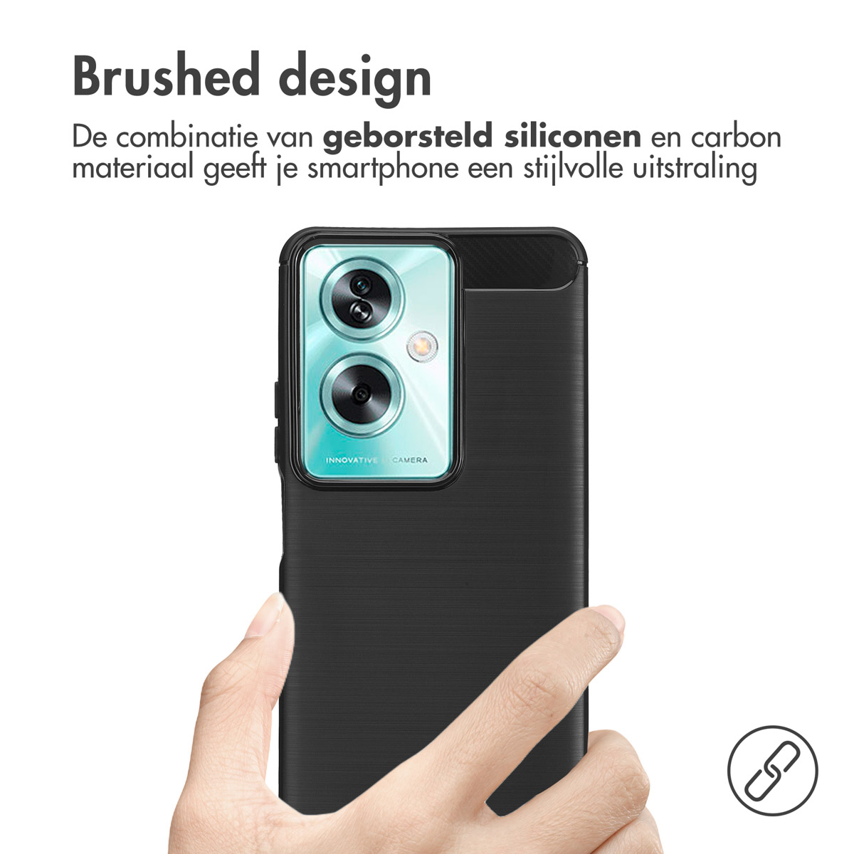Une main tenant un téléphone noir. Le téléphone a un design noir brossé.