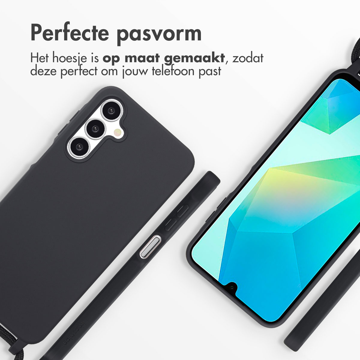 Een zwarte telefoonhoes met een zwart koord en een telefoon. De hoes heeft een camerabult.