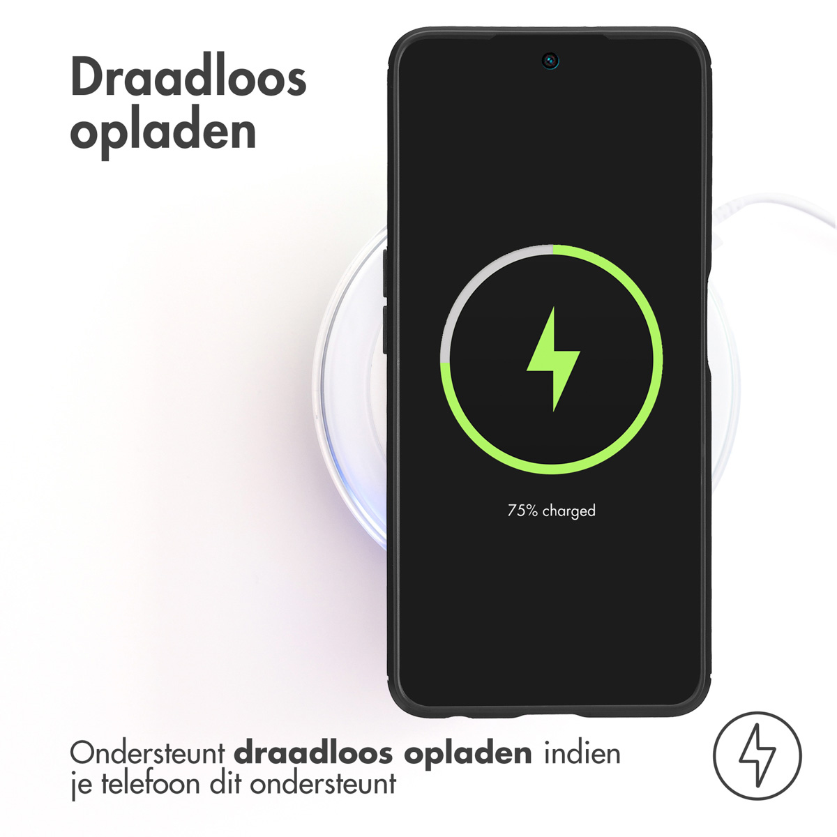 Telefono nero su un caricatore wireless. Lo schermo del telefono mostra un simbolo di ricarica.