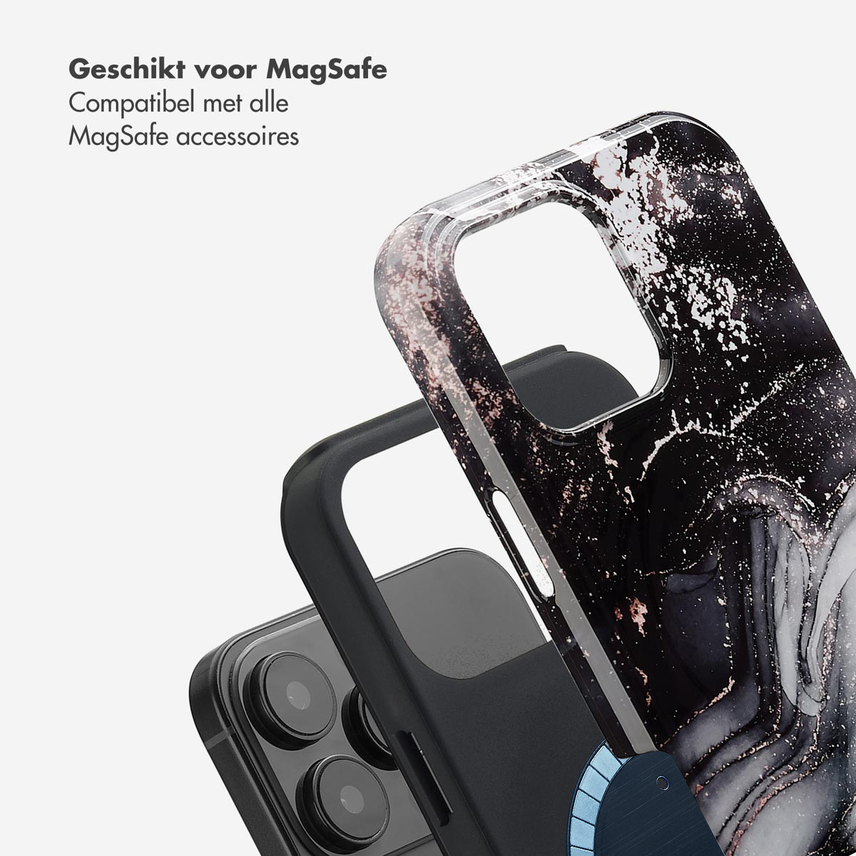Close-up van een telefoonhoesje, met lagen en MagSafe-compatibiliteit.