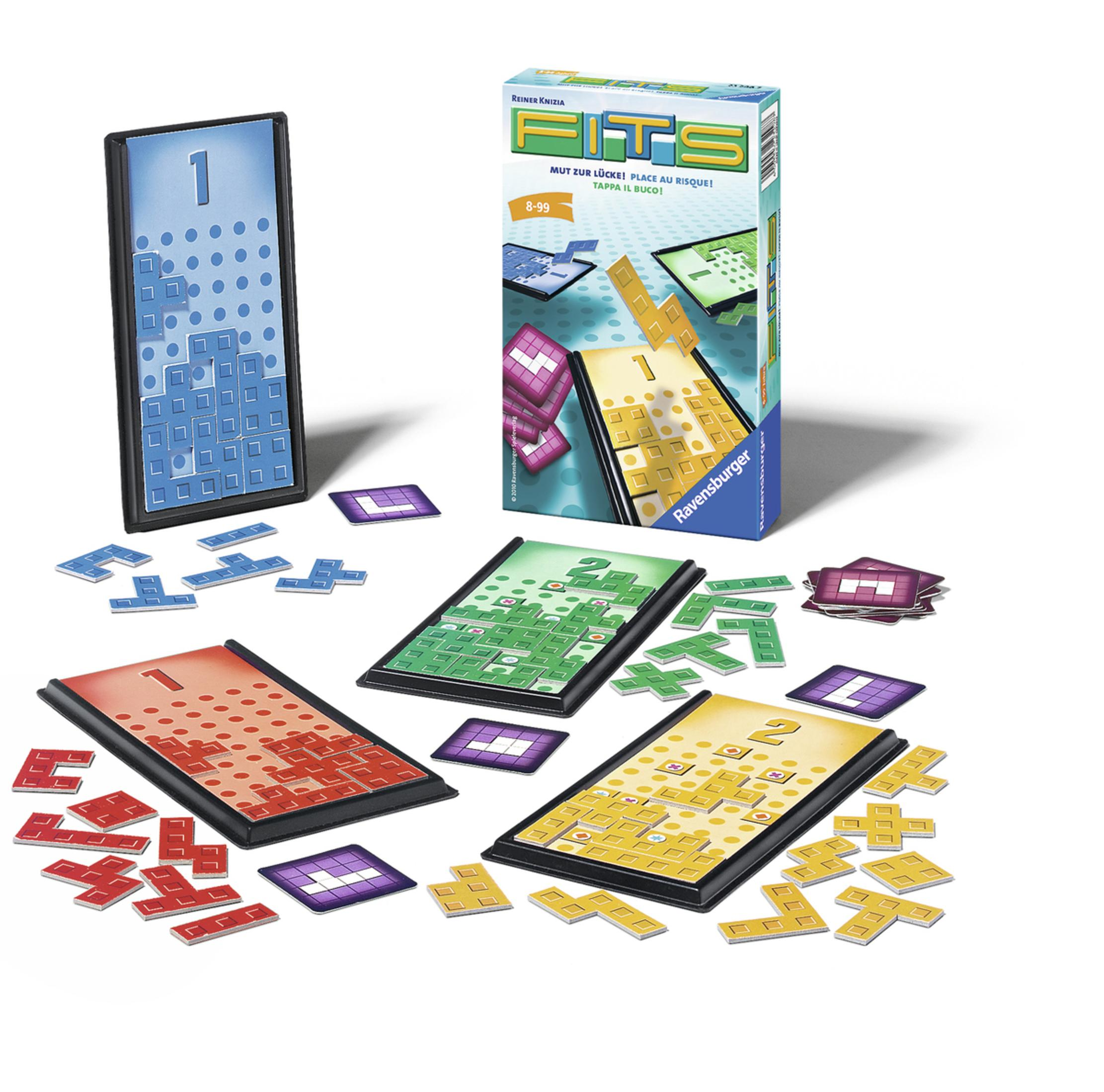 Spielset mit Puzzleteilen und Tafeln, mit einer Schachtel oben drauf.