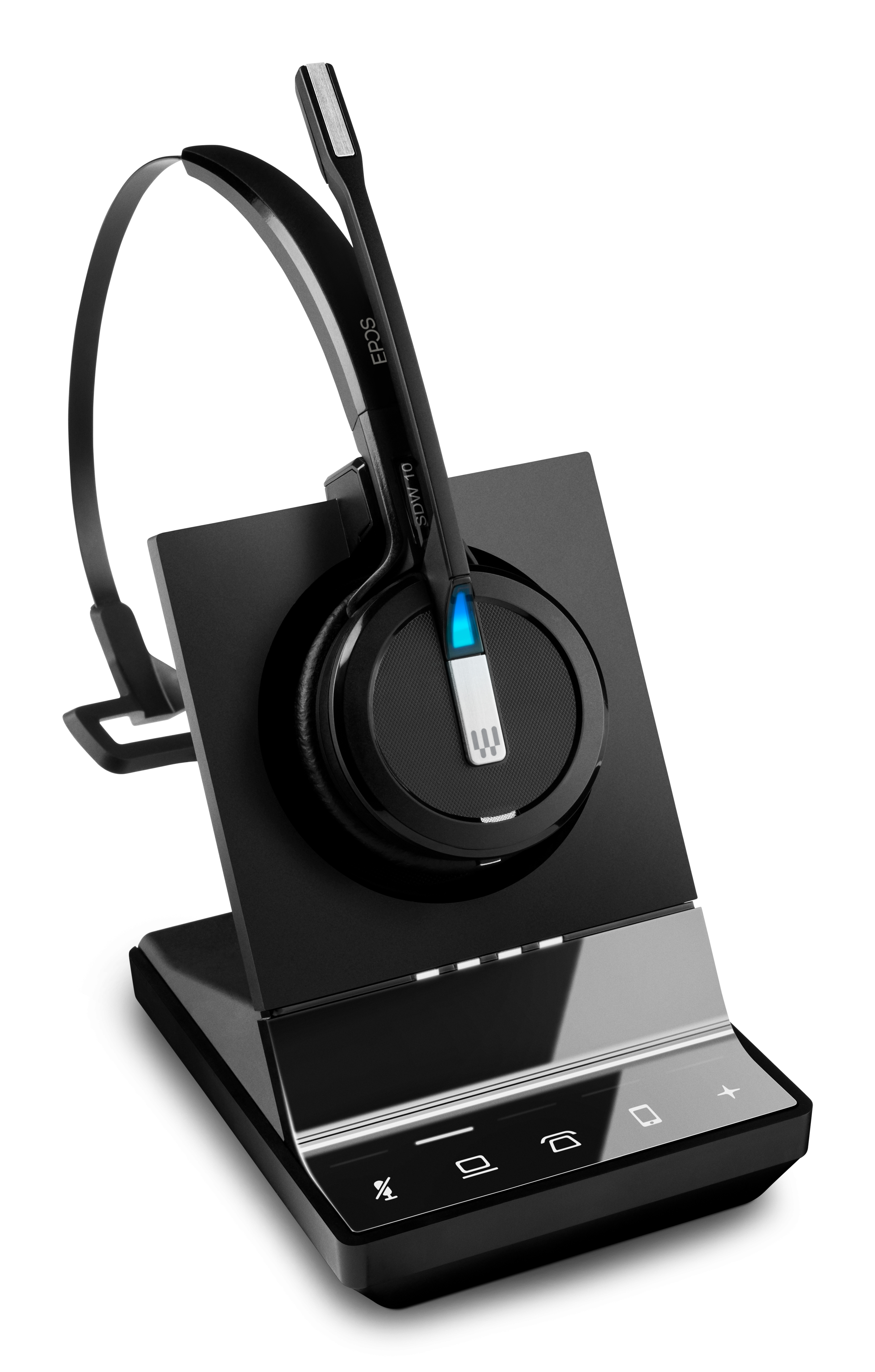 Schwarzes kabelloses Headset auf schwarzer Basis. Das Headset hat ein Mikrofon. Weißer Hintergrund.