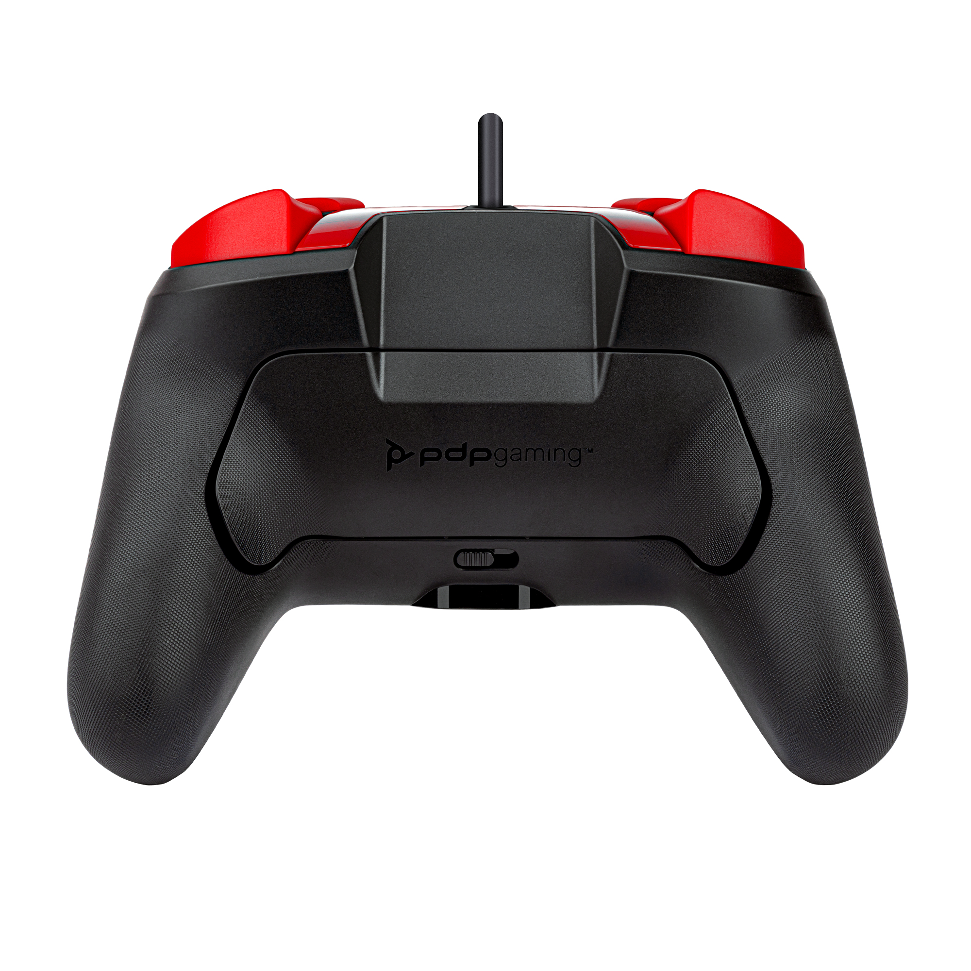 Gamepad nero e rosso. I pulsanti rossi sono in alto. Il corpo nero ha un logo.