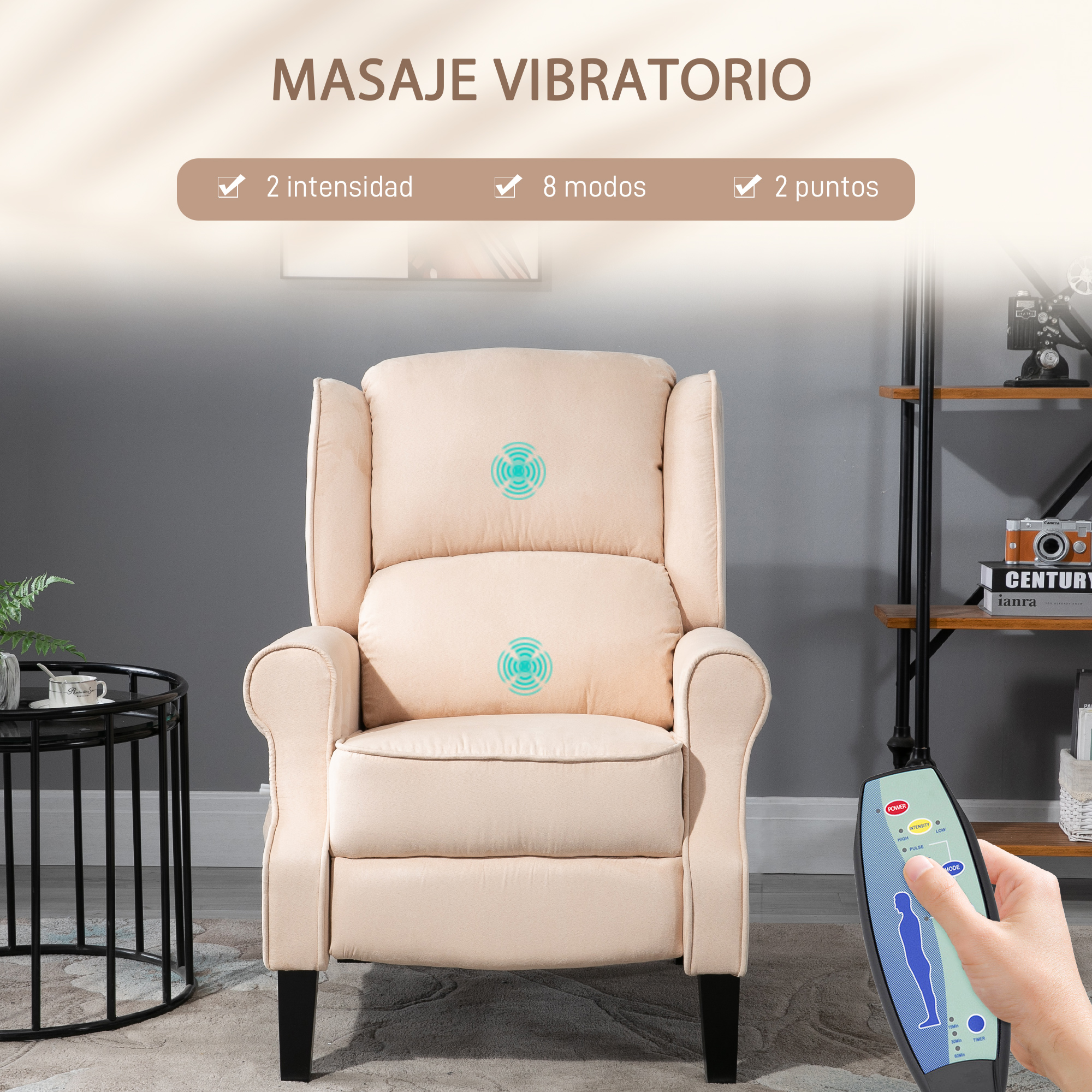 Sillón reclinable beige con un panel de control que muestra funciones de masaje. Una persona sostiene el mando.
